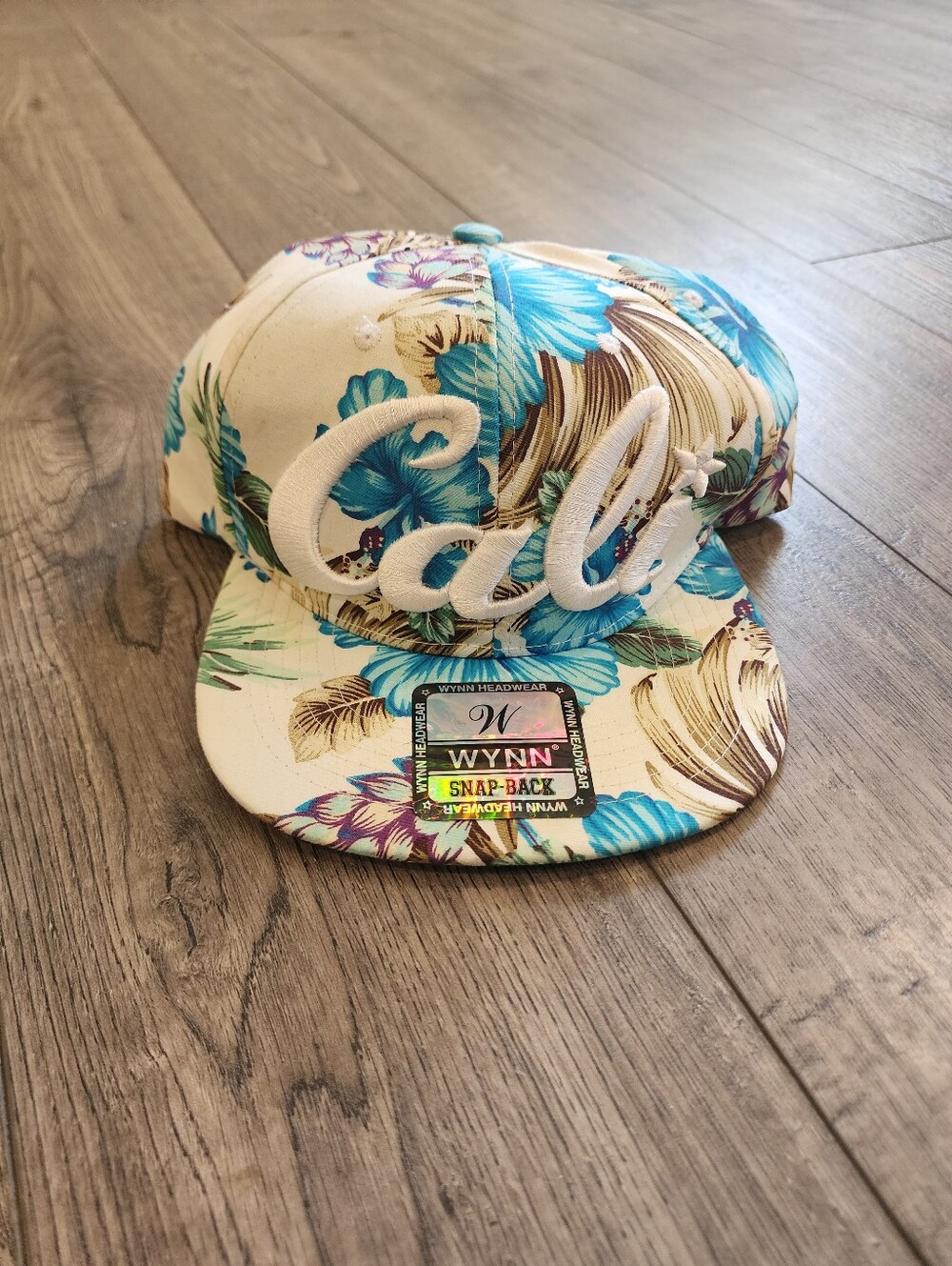 Cali Cap Floral Hawaiian Snapback Embroidered Tropical Hat Flat-Bill Cream